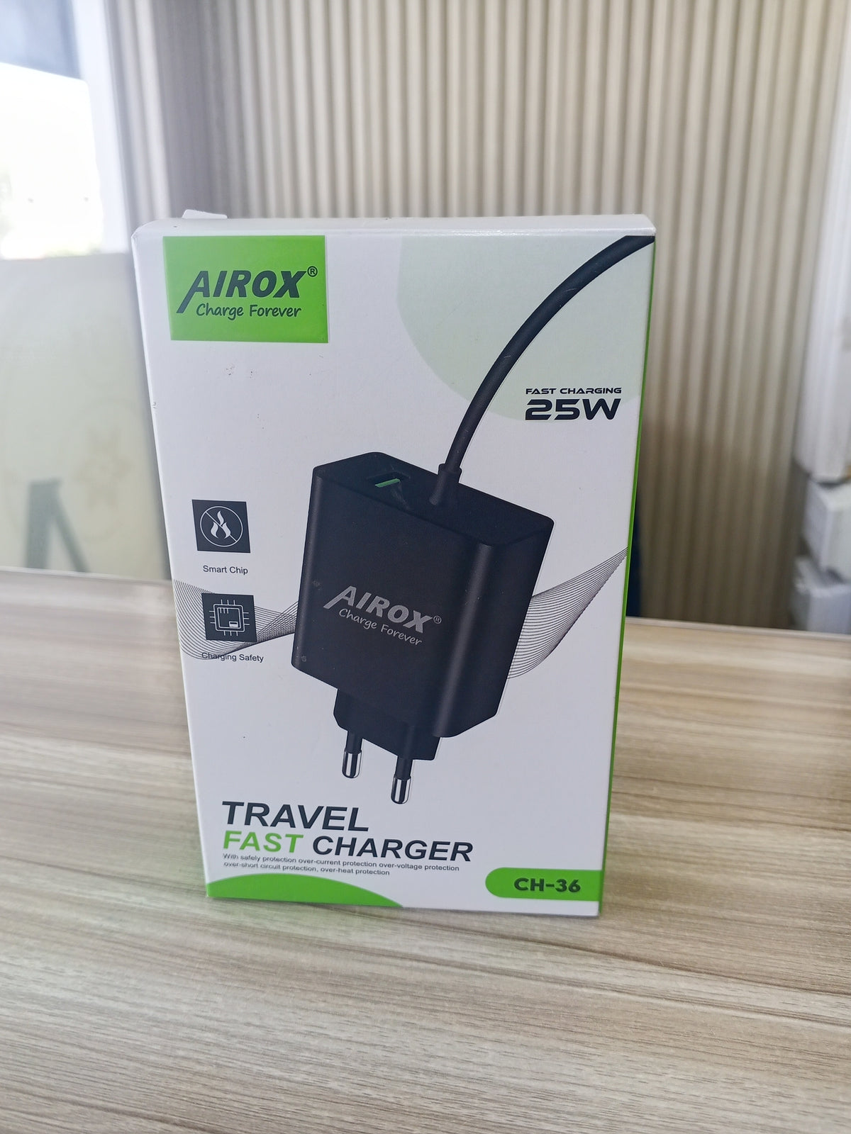 Airox CH- 36 travel fast charger 25 watt