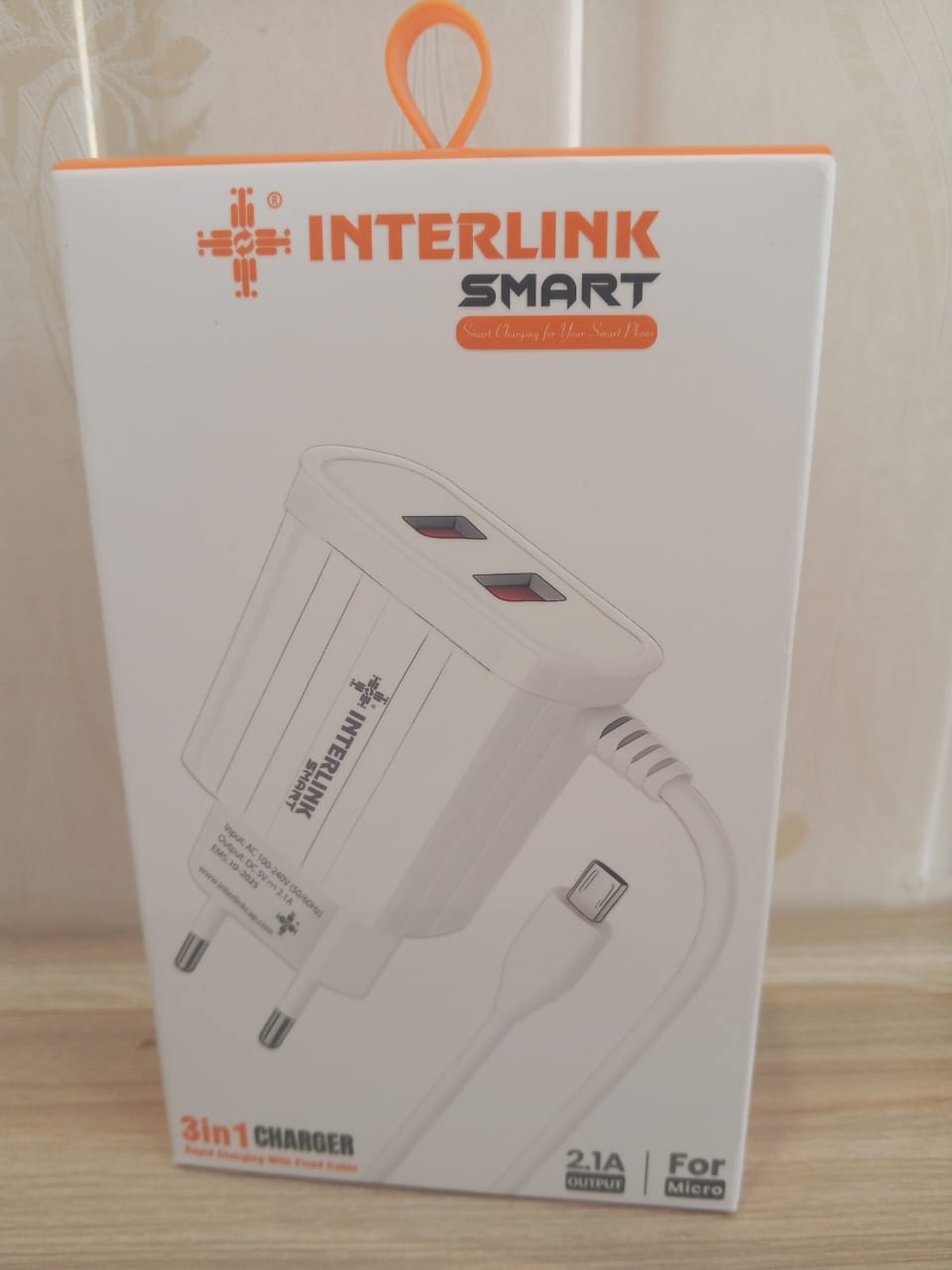 interlink smart micro pin charger 3 in 1 2.1A charger