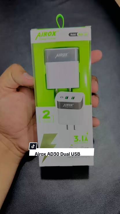 airox dual usb charger ad30 3.1A charger